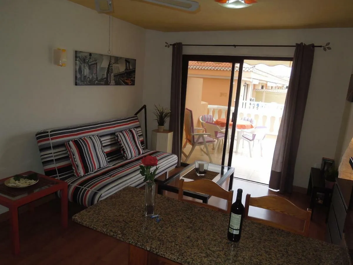 Beachfront-Apartment Las Vistas 1 With Sea-View, Heated, Pool, Wifi, Sat-Tv Arona  Apartment