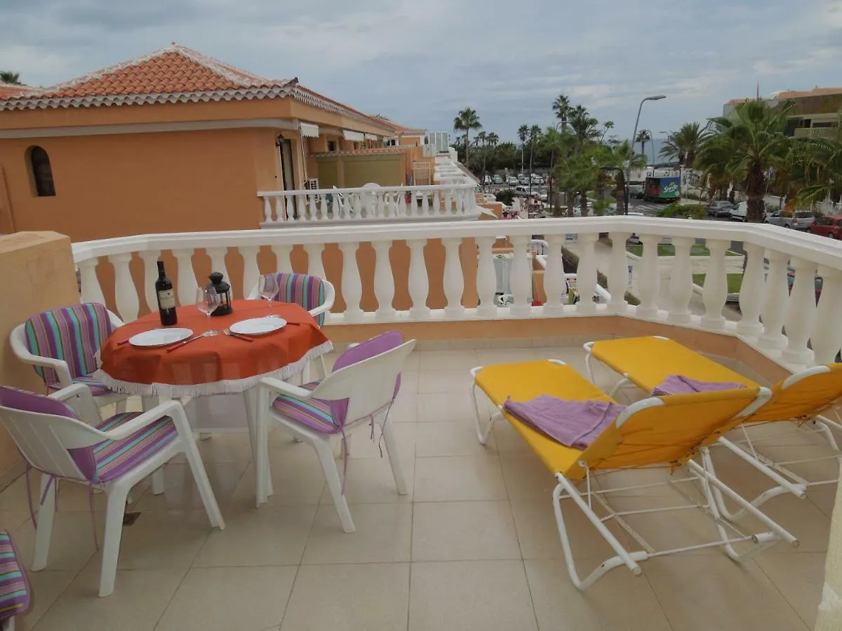 Beachfront-Apartment Las Vistas 1 With Sea-View, Heated, Pool, Wifi, Sat-Tv Arona  Apartment