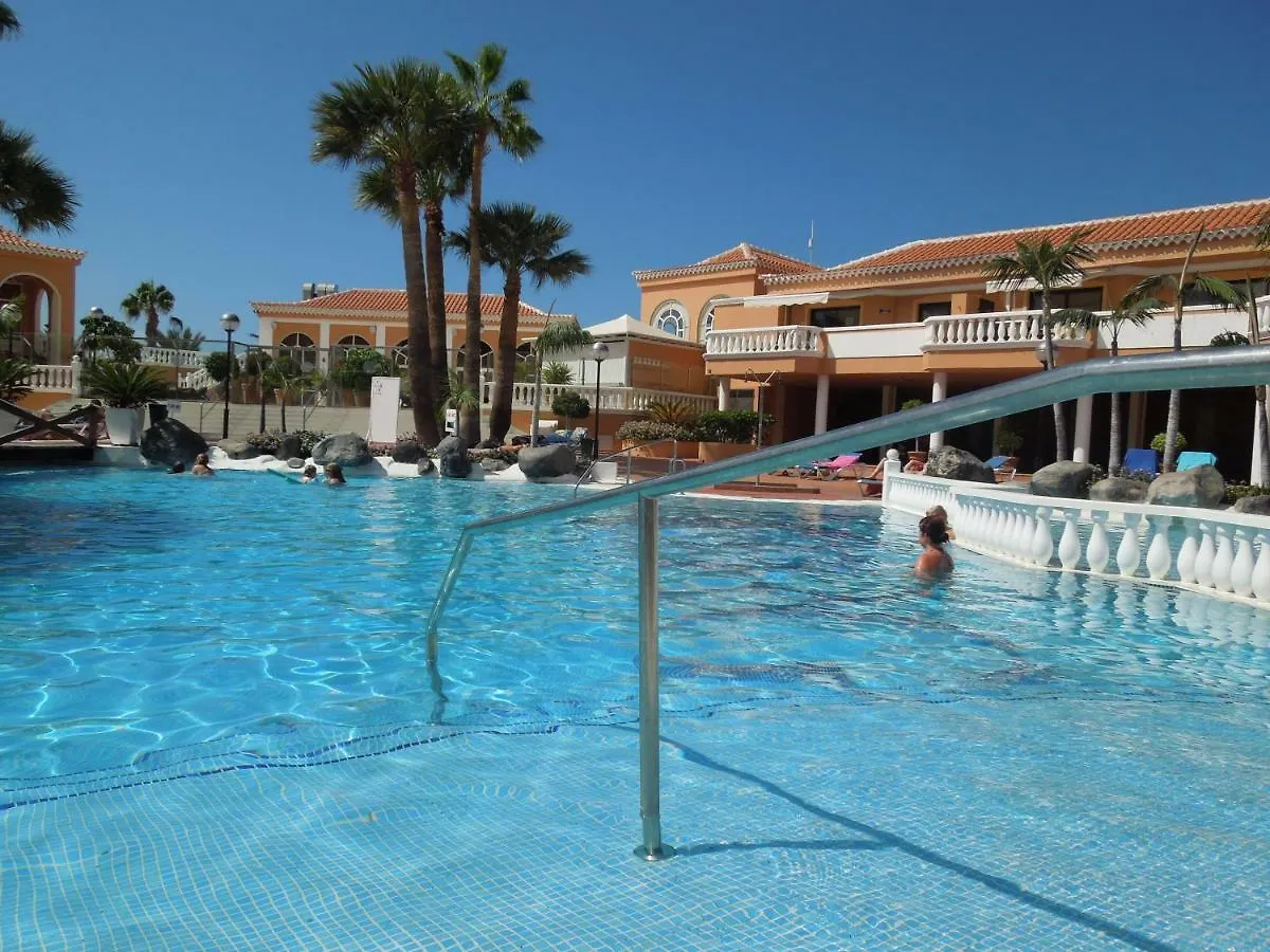 Beachfront-Apartment Las Vistas 1 With Sea-View, Heated, Pool, Wifi, Sat-Tv Arona  0*, Arona (Tenerife)